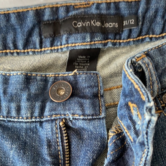 Calvin Klein 12 long denim short - Picture 2 of 7
